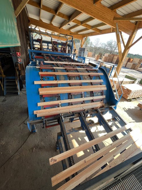 Fabrication et sciage de bois d’emballage : livraison à Orléans pour la fabrication de Palox